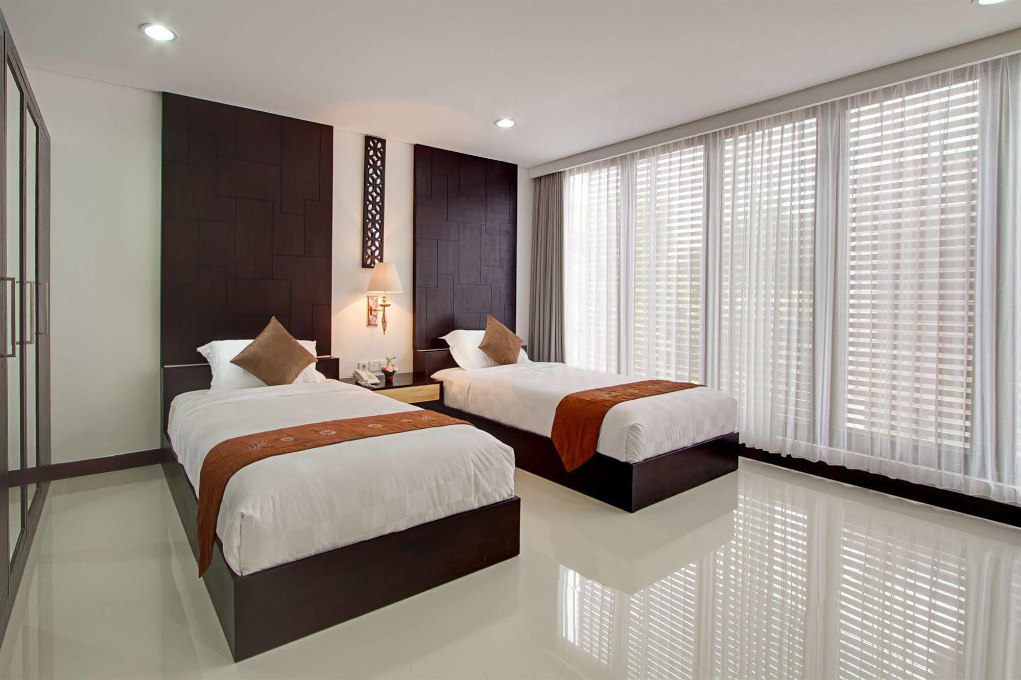 Kuta Ardenia Residence Extérieur photo