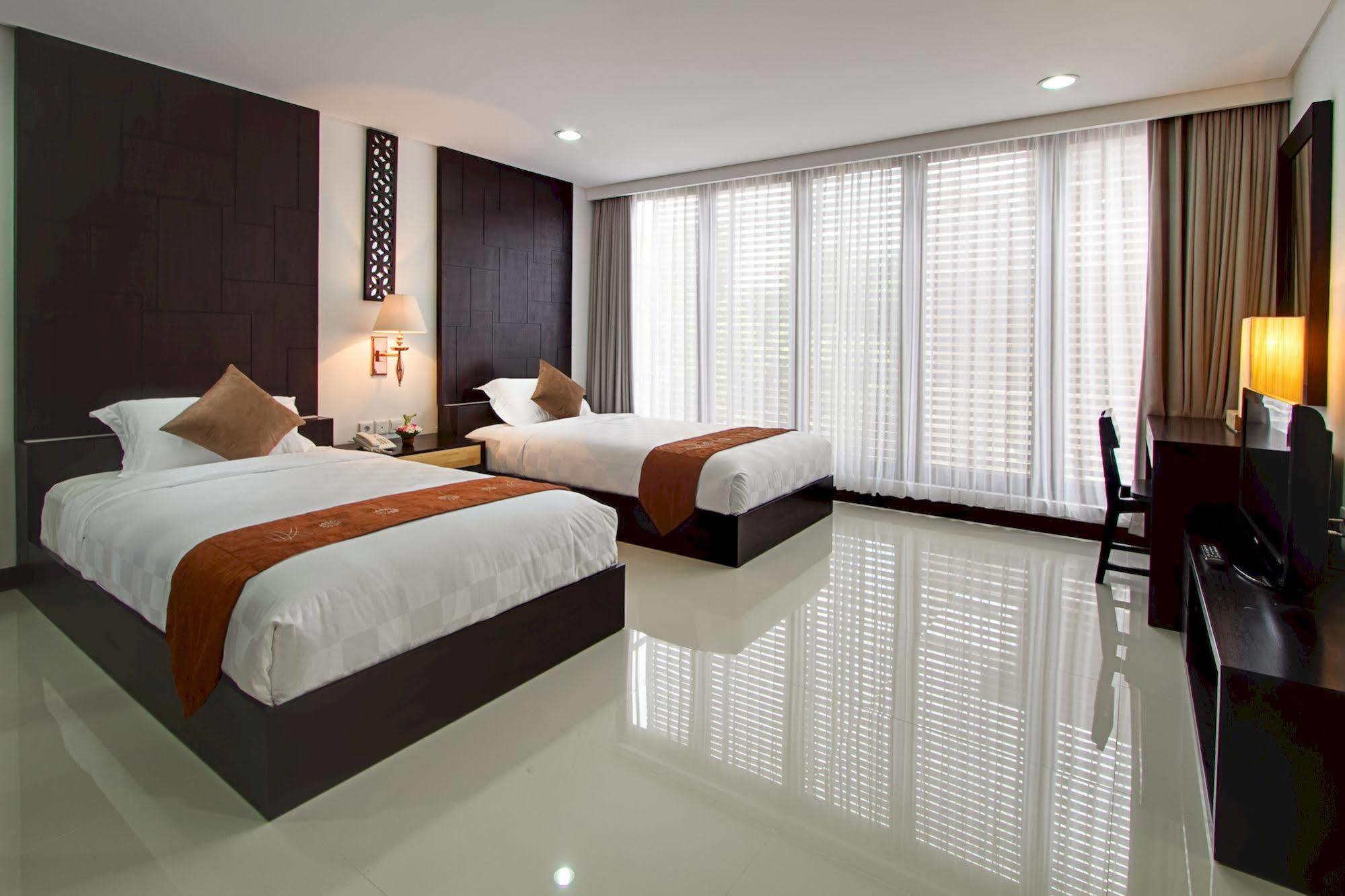 Kuta Ardenia Residence Extérieur photo